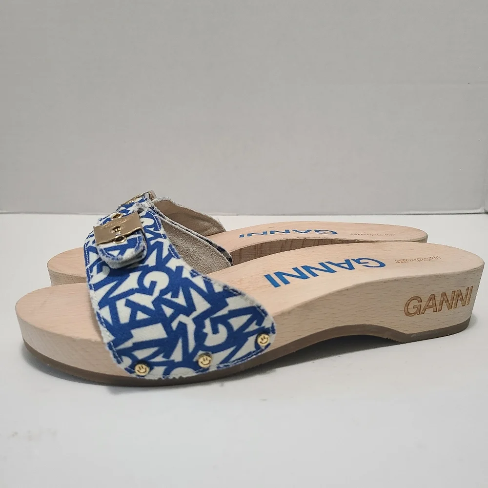Dr. Scholls Gianni Blue‎ Size 8